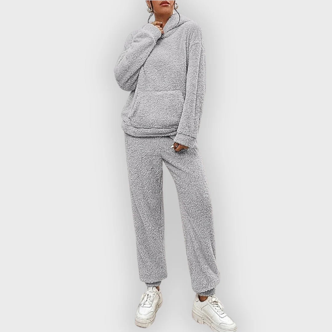 Helena | Conjunto de Pijama em Pelo Macio Ultra-Confortável