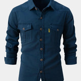 Camisa de Mistura de Denim – Frente com Botões e Ajuste de Manga Rolada