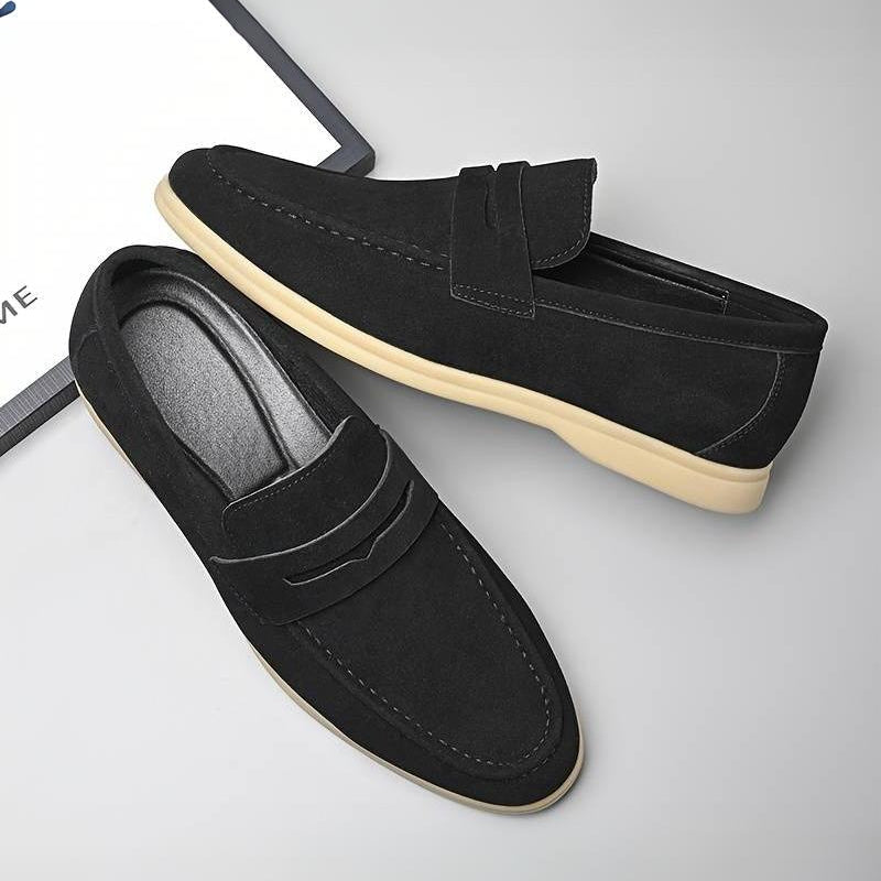 Mocassins – Abertura Slip On & Mistura Sintética com Sola Antiderrapante