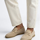 Mocassins – Abertura Slip On & Mistura Sintética com Sola Antiderrapante