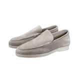 Mocassins – Parte Superior Slip On e Sola Acolchoada de Suporte