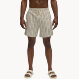 Conjunto Polo – Malha Texturizada e Conforto Respirável