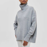 Antónia - Pullover com Gola Alta