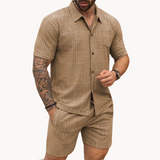 Conjunto de Camisa e Calções – Textura Retro em Malha e Movimento Fácil