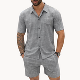 Conjunto de Camisa e Calções – Textura Retro em Malha e Movimento Fácil