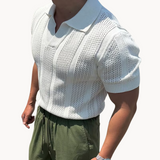 Camisa – Malha com Gola Aberta e Fluxo de Ar Respirável