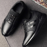 Sapatos – Superfície em Mistura de Poliuretano e Borracha & Ajuste Fácil