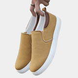 Sapatilhas Slip On - Parte Superior em Mistura de Lona e Sola Flexível