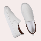 Sapatilhas Slip On - Parte Superior em Mistura de Lona e Sola Flexível