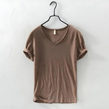 T-Shirt de Decote em V – Mistura Leve e Ajuste Respirável