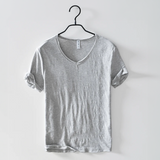 T-Shirt de Decote em V – Mistura Leve e Ajuste Respirável