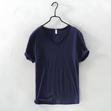 T-Shirt de Decote em V – Mistura Leve e Ajuste Respirável